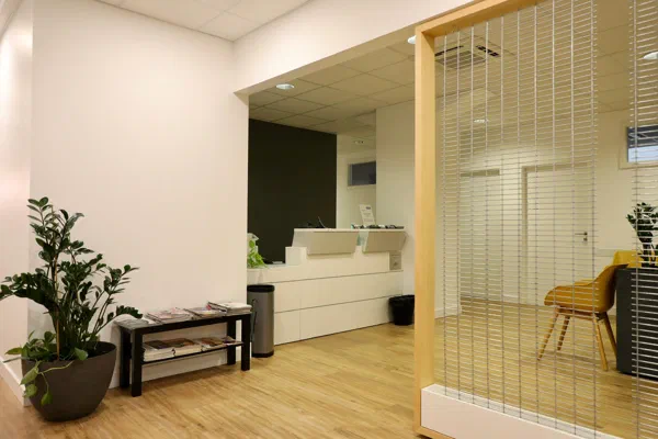 Salle d'attente du centre pluri-santé 202
